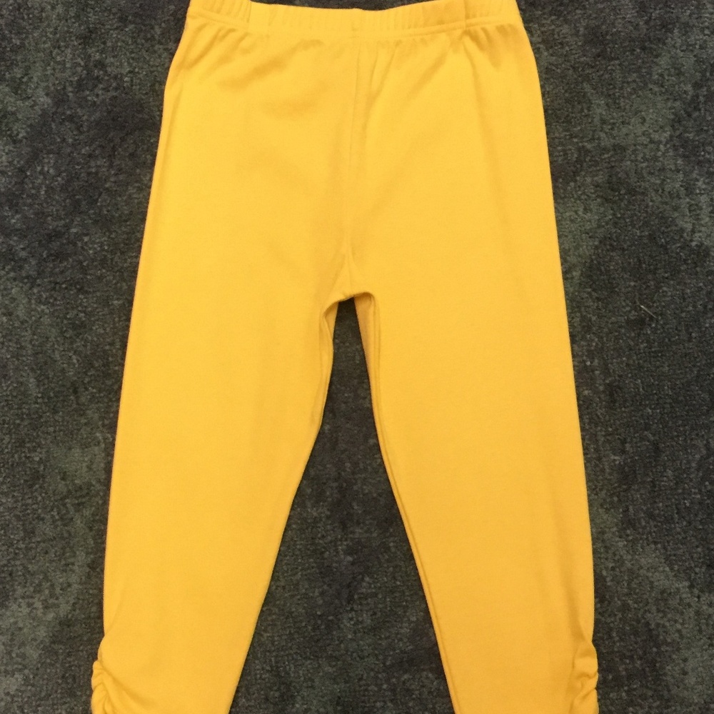 NEW - Girls capri